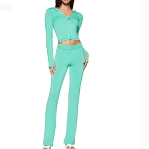 Conjunto Casual de Verano para Mujer, Estilo Europeo Americano, Tejido, Estampado, con Capucha, Manga Larga, Botones y Pantalones Acampanados - Product Image 2