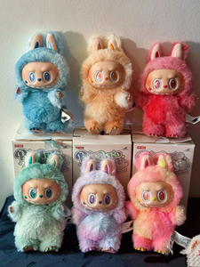 Original Lab the Monsters Big Into Energy Vinyl Plush Cute Collectible Blind Box Toy Gifts - Product Image 2