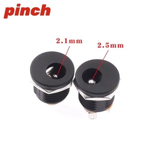 Dc022 5.5x2.1 2.5 มม. ช่องเสียบไฟฟ้าแบบกลม 3 ขา พร้อมฉนวนกันไฟฟ้าขนาด 12 มม. ได้รับการรับรองมาตรฐาน RoHS - Product Image 2