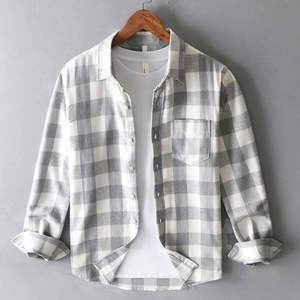 เสื้อยืดแขนยาวแฟชั่นใหม่สำหรับผู้ชาย ฤดูใบไม้ผลิ ฤดูใบไม้ร่วง เสื้อเชิ้ตผ้าฝ้ายแท้ทรงหลวมลำลอง ปกคอปก ลายสก็อต - Product Image 4