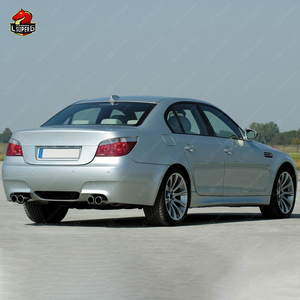 Kit de Carrocería Estilo M5 para BMW Serie <span class=keywords><strong>5</strong></span> <span class=keywords><strong>E60</strong></span> con Parachoques Delantero, Trasero y Faldones Laterales - Product Image 6