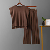 Ensemble deux pièces d'été pour femmes Taille unique en tricot à manches courtes Pull-over confortable Pantalon décontracté Mode Costume ample