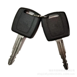 ฝาถังยูเรีย Foton Auman Est Galaxy สีน้ำเงิน ทำจากพลาสติก พร้อมกุญแจ สำหรับเปลี่ยนซ่อม หมายเลขอะไหล่ H412500000948 - Product Image 4