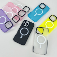 Coque en TPU souple personnalisée mate de luxe Chargement sans fil Compatible pour iPhone 16 E 15 Pro Max 17 Coque de téléphone antichoc avec logo personnalisé