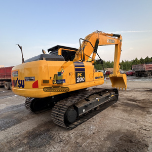 Komatsu รถขุดตีนตะขาบ PC200-8แบบดั้งเดิมอุปกรณ์สมบูรณ์แบบพร้อมปั๊มเครื่องยนต์เป็นส่วนประกอบหลัก - Product Image 2