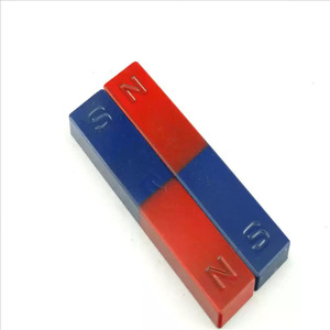 Aimant en ferrite en forme de barre marqué N S, aimant pédagogique pour les cours de physique de base et les projets d'éducation scientifique pour enfants - Product Image 1