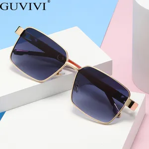 Nuovi occhiali da sole Vintage con montatura in legno da uomo di marca classici occhiali da sole quadrati con rivestimento lente di guida occhiali da sole per le donne tonalità maschili