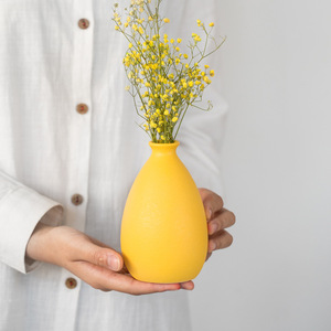 Vaso Piccolo in Ceramica Opaca Effetto Sabbia, Artigianato Stile Europeo, Vaso Fatto a Mano con Finitura Satinata - Product Image 5