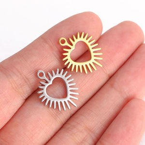 Dijes de Corazón Personalizados con Logotipo Grabado, Colgante con Etiqueta, Dijes de Amor Hechos a Mano, Joyería DIY, Regalo para el Día de la Madre, Cumpleaños, Jubilación - Product Image 1
