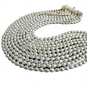 Cadena de Perlas de Arroz, Perlas de Agua Dulce Blancas de 5x7mm, para Joyería, 15 Pulgadas - Product Image 1