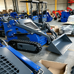 Mini-chargeuse sur chenilles 800T tout-terrain polyvalente - Product Image 5
