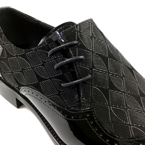 Chaussures habillées et Richelieu pour hommes en cuir véritable noir, faites à la main, de haute qualité, avec motif de design de mode, logo personnalisé et marque originale - Product Image 6