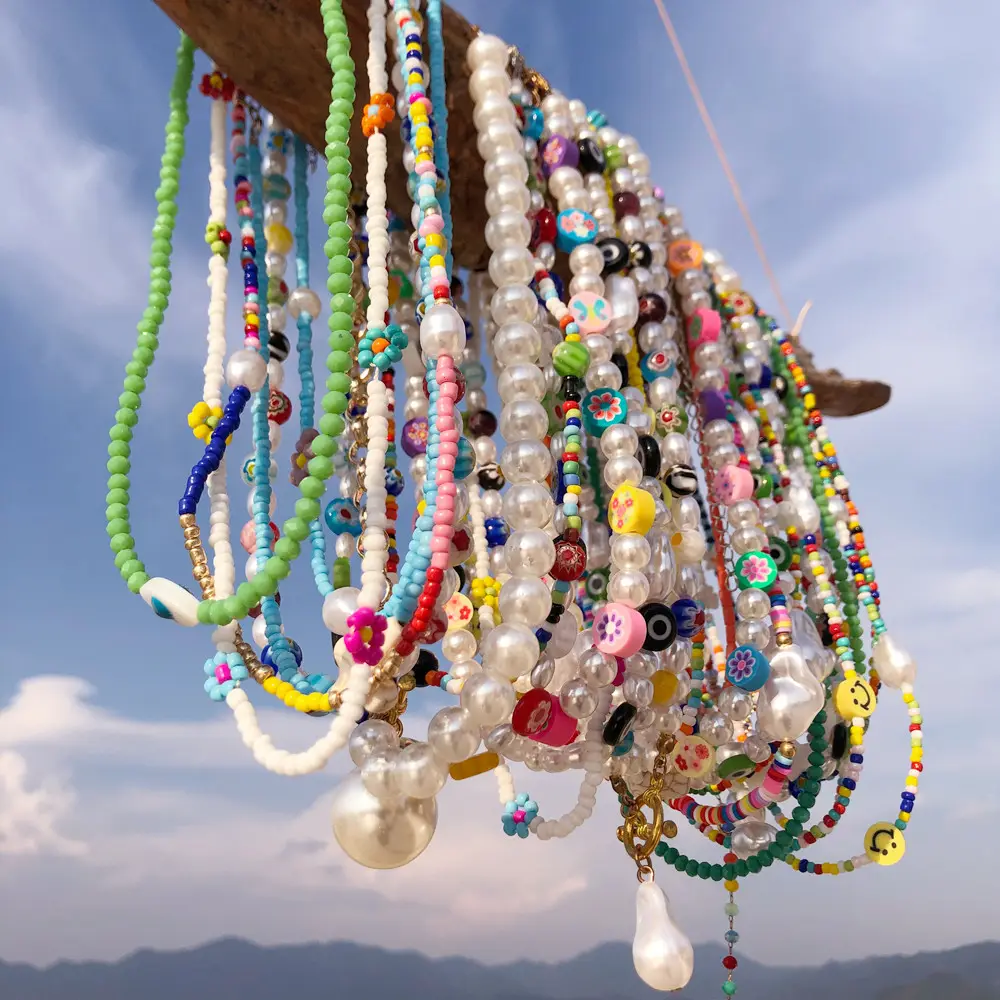 Collar con cuentas de cristal para mujer, Gargantilla colorida de cuentas de semillas de perlas, joyería hecha a mano, collar de apilamiento de piedras preciosas bohemias