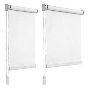 Stores à enroulement motorisés extérieurs sur mesure, résistants au vent et imperméables, avec système Zip Track, <span class=keywords><strong>pour</strong></span> <span class=keywords><strong>terrasse</strong></span>, balcon et patio - Vente en gros usine - Product Image 1