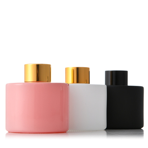 Luxury Empty Round Frost <strong>Reed</strong> 150ml 200ml Matte <strong>Black</strong> and White Glass Square Bottom <strong>Diffuser</strong> Bottle - Product Image 2