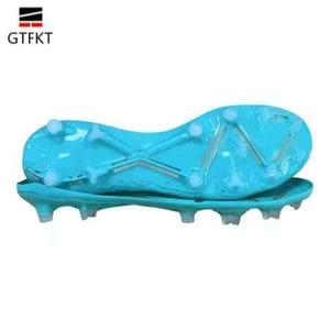 Nuevas Suelas Antideslizantes de TPU para Zapatos de Fútbol de Material PC Duradero y Ligero para un Rendimiento Deportivo Óptimo - Product Image 4