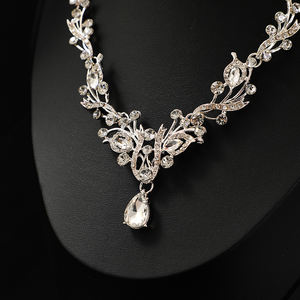 Sıcak satış kadın altın kaplama gelin <span class=keywords><strong>Lai</strong></span> aksesuarları Set balo elbise yapımı için Insnestone kristal kolye küpe alaşım - Product Image 6