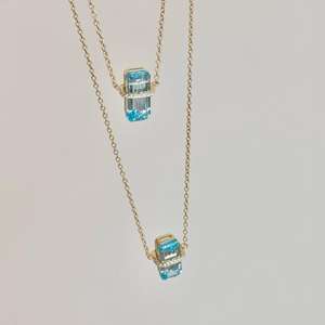 Kalung batu Topas biru Modern rapi dan rapi serta bisa dipakai dengan berbagai kostum - Product Image 4