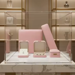 กล่องใส่เครื่องประดับแบบแข็งทำจากกระดาษแข็งเคลือบด้านอย่างหรูหรา สำหรับสร้อยข้อมือ สร้อยคอ ต่างหู แหวน พร้อมเคลือบเงา ลายนูน และปั๊ม - Product Image 3