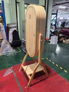 Miroir <span class=keywords><strong>photo</strong></span> ovale encadré en chêne avec écran tactile de 21,5 pouces et logiciel DSLRBOOTH gratuit - Product Image 3