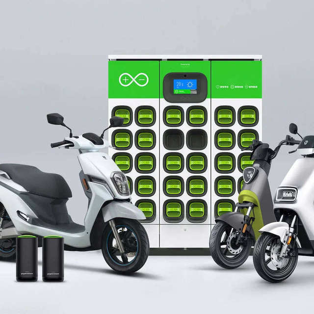 EV Scooter Motorcycle Ebike Power Exchange Cabinet 4/10/12/16 Slots Swap Battery Station Motorcycle Battery Swapping Station