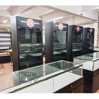 Vitrine de bijoux en verre trempé noir de luxe Design d'intérieur pour magasin de détail Armoire murale et meuble de comptoir de bijoux personnalisés