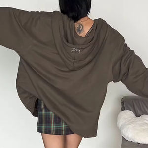 Sudadera de Felpa Personalizable de Fábrica, de Lana/Nailon, con Estampado de Leopardo, Cuello Redondo, Cierre Completo, con Logotipo de Cuentas, Informal, Tejida - Product Image 4