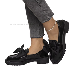 Chaussures basses à enfiler de style britannique grande taille pour femme, avec nœuds, semelle épaisse, en cuir, pour l'hiver, taille 43 - Product Image 5