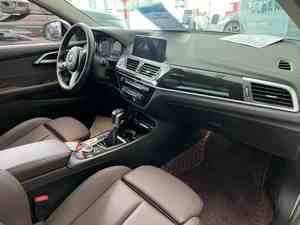 <span class=keywords><strong>BMW</strong></span> Série <span class=keywords><strong>1</strong></span> <span class=keywords><strong>118i</strong></span> <span class=keywords><strong>M</strong></span> <span class=keywords><strong>Sport</strong></span> Package <span class=keywords><strong>2019</strong></span> - Voiture d'occasion à l'exportation, moteur turbo de 136 ch, homologuée pour la route et bien entretenue, certifiée conforme - Product Image 3