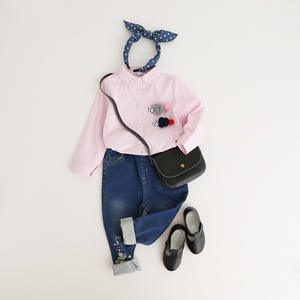 Camisas Elegantes para Niños, de Color Claro, con Diseños Formales y Bordados, Económicas, Hechas en China - Product Image 5