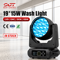 Projecteur LED mobile 19x15W 300W RGBW 4-en-1 avec zoom, faisceau 24-74 degrés, DMX512 15CH 23CH, stroboscope pour événements