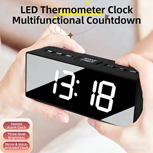Sveglia Digitale Moderna con Display LED, Alimentazione a Batteria o Elettrica, Attivazione Vocale, Luce Notturna e <span class=keywords><strong>Timer</strong></span> per il Trucco - Product Image 1