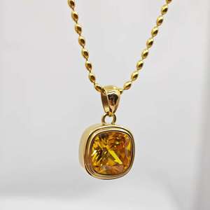 Joyería UM Moderna, Dije de Acero Inoxidable Chapado en Oro de 18K, Colgantes para Niños, Unisex/Hombres/Mujeres, Uso Diario Moderno, Regalo de Aniversario - Product Image 2