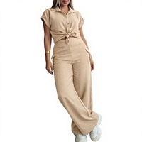 Ensemble deux pièces en lin texturé pour femmes, chemise à manches courtes avec col noué, pantalon cargo à taille haute et jambes larges, tenue décontractée