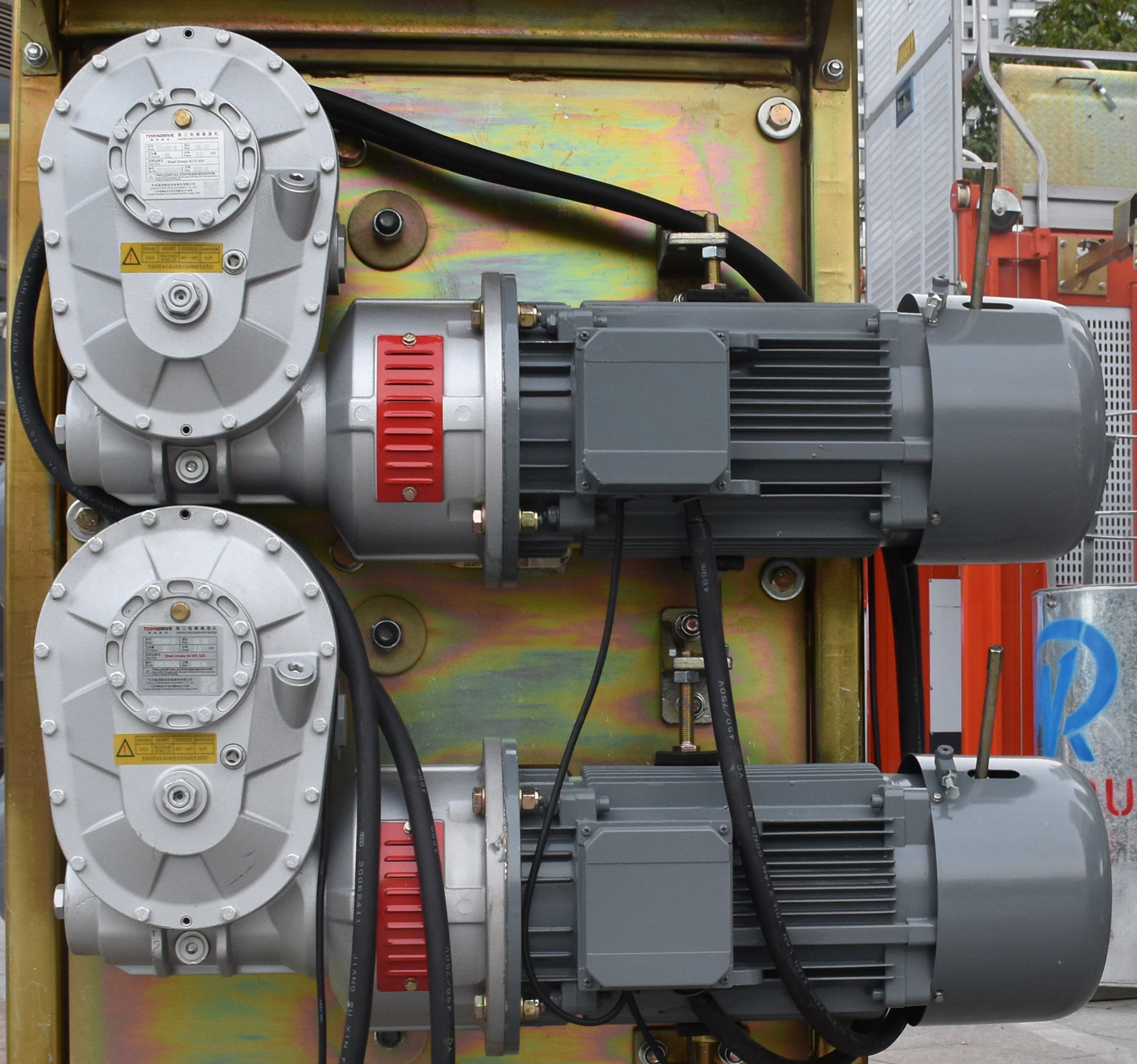 Rack and Pinion Construction Hoist for Passenger and Materials(id