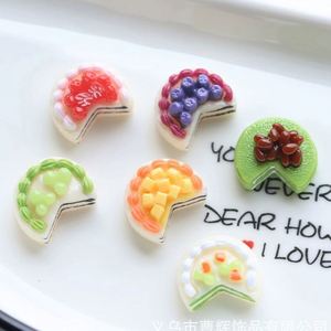 TOYSRUNNER ของเล่นยอดฮิตน่ารักสไตล์ญี่ปุ่นโมจิ ทำจากโฟม TPR/PU ของเล่นบีบคลายเครียดรูปขนมหวาน 12 ชิ้น ของเล่นบีบรูปอาหารขนาดเล็ก - Product Image 3