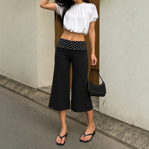 Pantalones Cortos de Pierna Recta con Cintura Elástica y Estampado de Puntos, Estilo Urbano Y2K, Moda Única para Chicas Modernas - Product Image 4