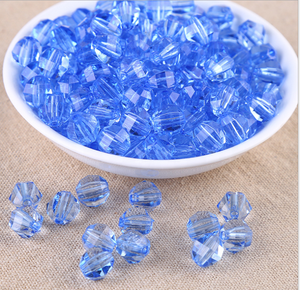Perles à facettes en vrac acryliques transparentes en gros de 10mm pour la fabrication de bijoux - Product Image 5