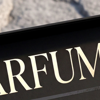 Confezione Regalo Premium Personalizzata per Eau De Parfum Nera e Scatola Magnetica per Fragranze con Scatola di Carta per Profumo