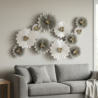 Décoration Murale Luxe Nouvelle Livraison Accent Intérieur Maison 75.57*5.08*50.17CM Décoration Murale Métal Blanc Doré pour Salon