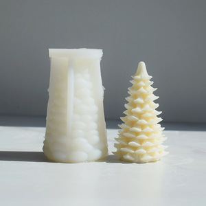 Trên Bán 3D Nhựa Đồ Trang Trí Khuôn Mẫu Silicone Nhỏ Tuyết Tùng Cây Giáng Sinh Nến Khuôn Cho Giáng Sinh - Product Image 1