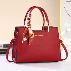 Borse a Tracolla Rosse da Donna All'Ingrosso, Borse Firmate di Moda per Signore - Product Image 2
