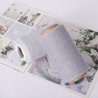Fil de coton peigné 100% pour t-shirts, vente en gros, fil à tricoter à la main en coton Open End 20/1, anti-boulochage, motif brut pour tricot et tissage