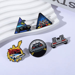 Pin de Esmalte de la Máquina del Tiempo OUTATIME, Broche de Película de Aventuras de Ciencia Ficción, Insignia para Mochila, Joyería, Regalo - Product Image 2