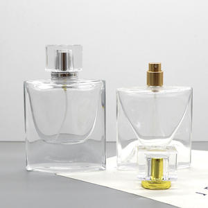 Wholesale 30ml Transparent Square <b>Glass</b> Perfume Bottles Crystal White Refillable Empty Cosmetic <b>Spray</b> Bottles with Clips - Product Image 4