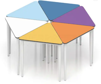 Meubles préscolaires ensembles de meubles pour enfants chaise de bureau d'étude en bois trèfle à quatre feuilles en forme de table colorée pour les enfants