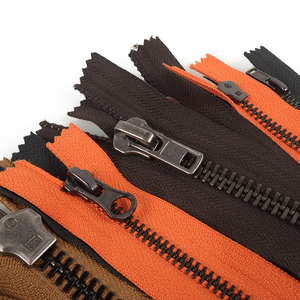 Accessoires de fermeture éclair de haute qualité, fermeture éclair métallique à glissière ouverte de <span class=keywords><strong>60</strong></span> <span class=keywords><strong>cm</strong></span> avec verrouillage automatique pour vêtements - Product Image 3