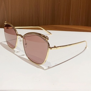 Lunettes de soleil surdimensionnées <span class=keywords><strong>Kaja</strong></span> à monture tête de léopard en métal, style européen, américain et britannique, haut de gamme, tendance, protection UV400, unisexe - Product Image 4