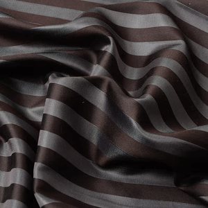 Tissu en <span class=keywords><strong>taffetas</strong></span> de <span class=keywords><strong>soie</strong></span> rigide teint en fil 100% tissu en <span class=keywords><strong>taffetas</strong></span> de <span class=keywords><strong>soie</strong></span> teint en fil pour robe de soirée - Product Image 3