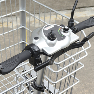 Chariot de courses à trois roues Cosco de grande capacité avec siège réglable, scooter électrique rapide pour personnes âgées - Product Image 5